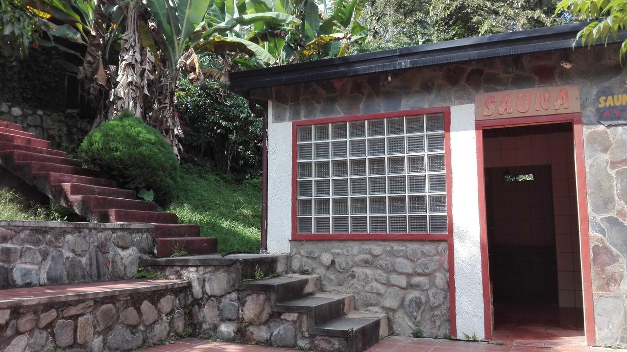 Hotel Esmeralda Coroico Exterior foto