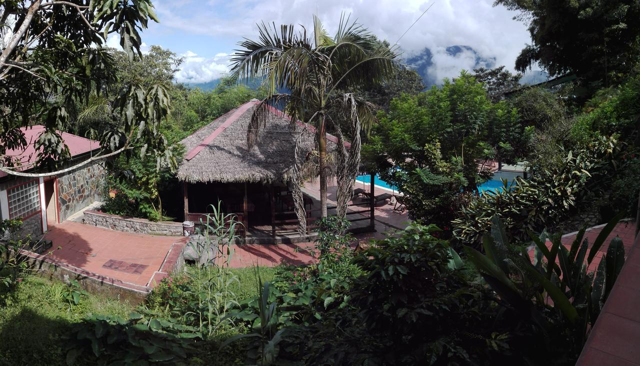 Hotel Esmeralda Coroico Exterior foto